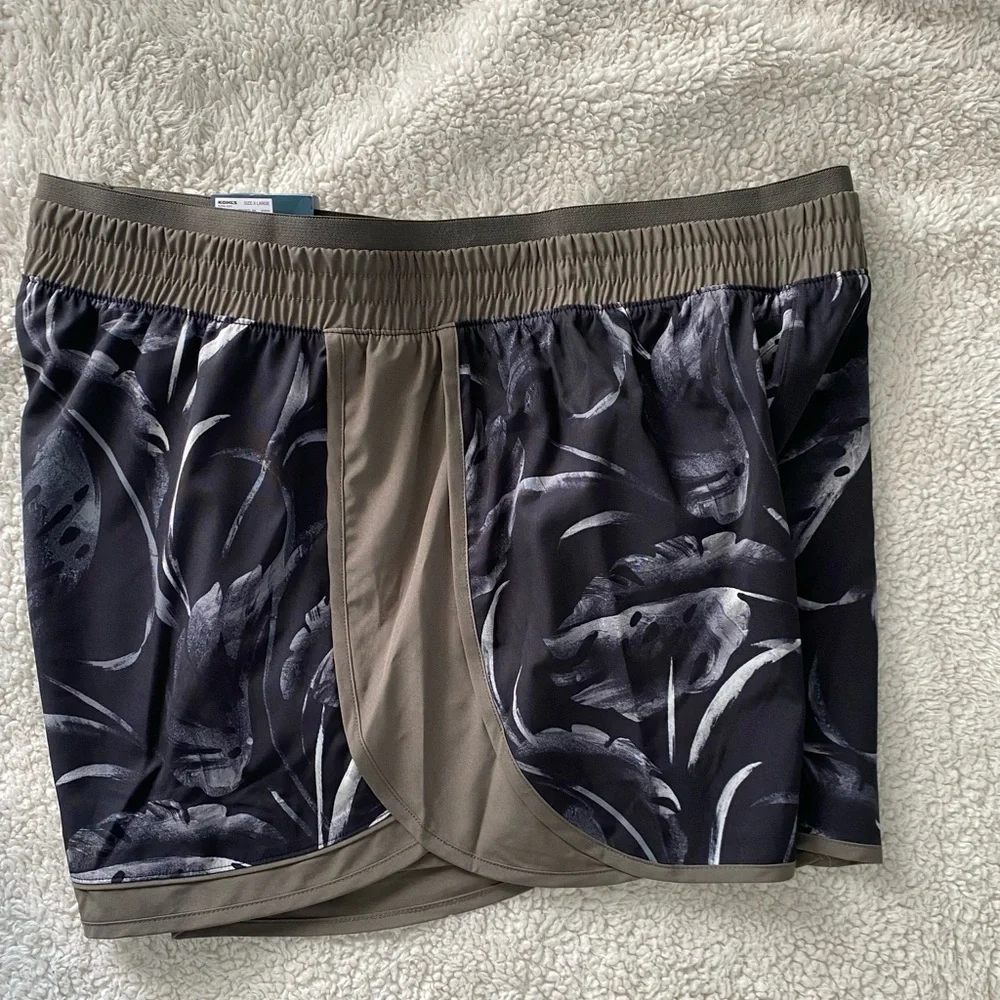 NWT - TEK GEAR Mid Rise Shorts, Size: XXL